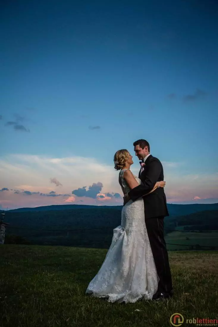 What is a Boutique Poconos Resort? 8 Wedding couple posing outdoors